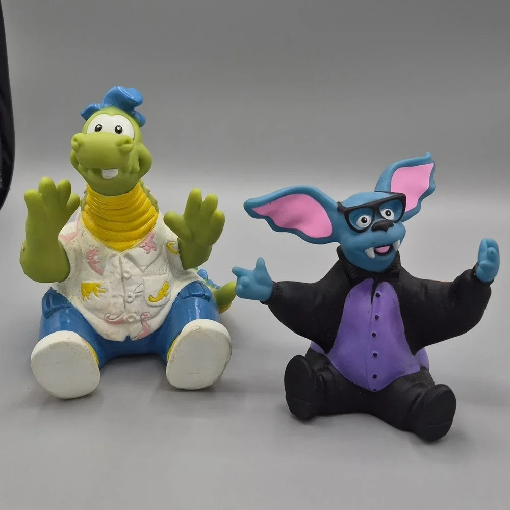 1990‎ Eurekas Castle Hand Puppets Lot of 2